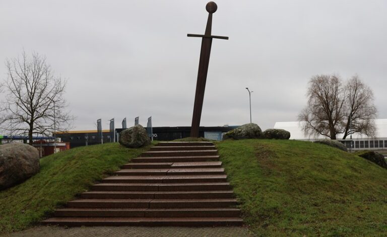 Küüditatud ja represseeritud Jüriöö pargis