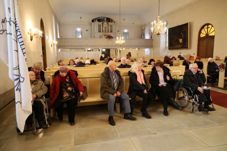 EELK Paide Püha Risti kirikus