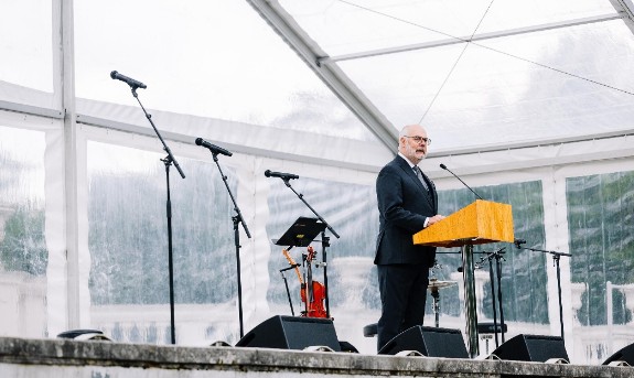 Vabariigi Presidendi vastuvõtt Kadriorus